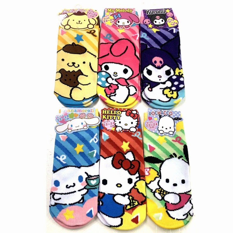 【2026新柄☆SANRIO】婦人　サンリオ　ポップ柄　アンクルソックス
